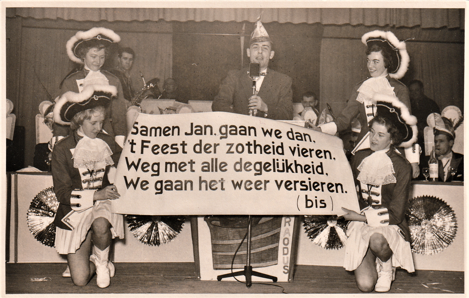 2. Lied van Anton Berns in 10-jarige jubileumzitting seizoen-1962-1963
