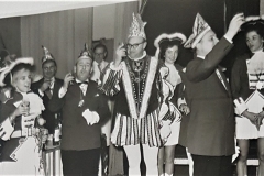 3. Prins Louis 1 Broekkamp op bezoek bij de jubileumzitting van St. Anneke in seizoen 1962-1963