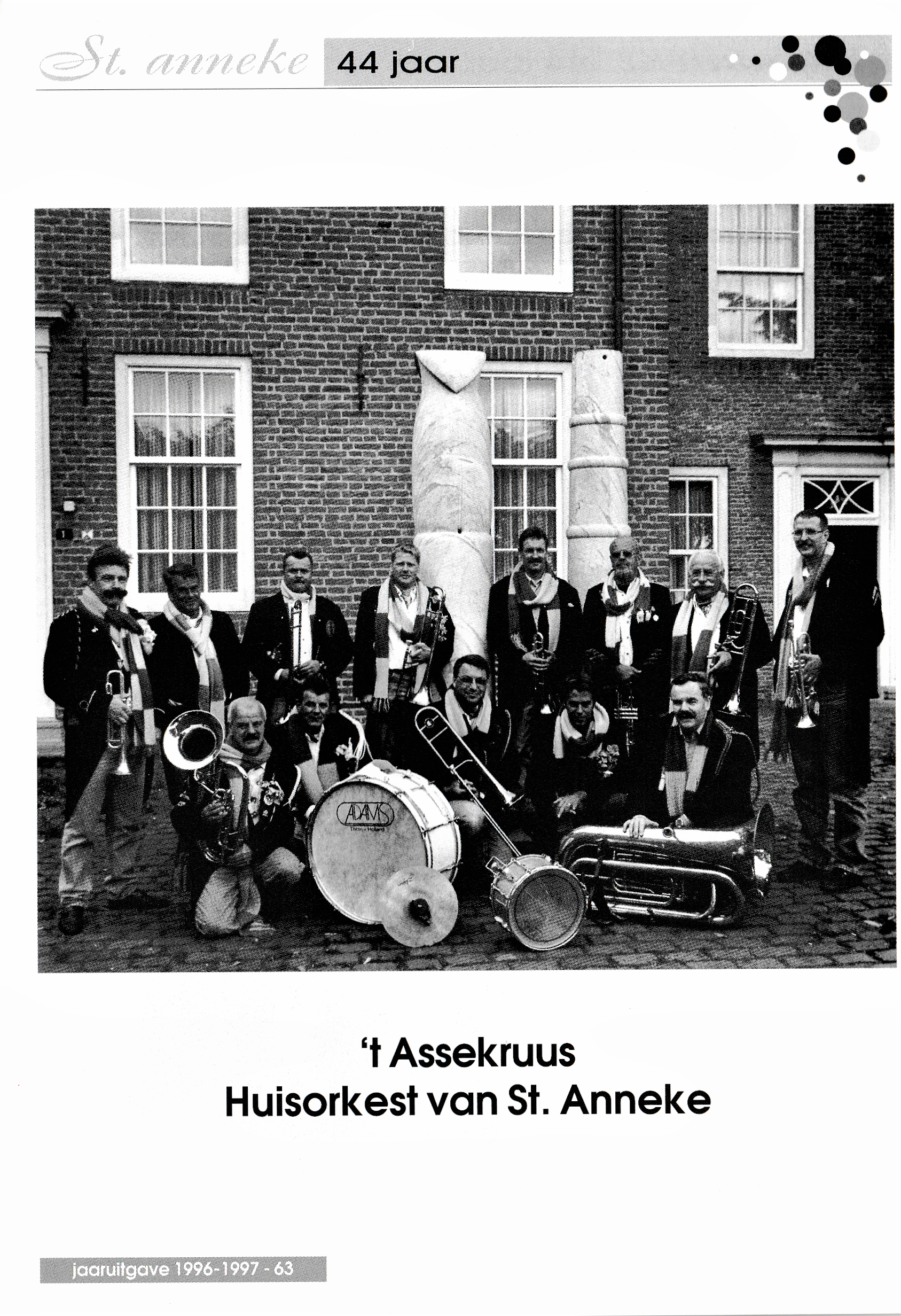 9.-Assekruus-huisorkest-van-St.-Anneke-seizoen-1996-1997